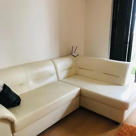 Amber Beach * ساني بيتش